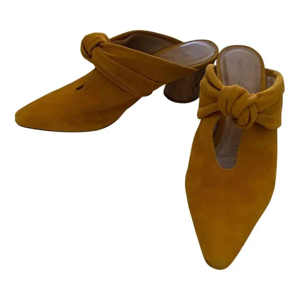 Bernardo Pumps Size 7.5 M US Mustard Yellow Suede Heels Close Toe Slip On Mules - Picture 2 of 16